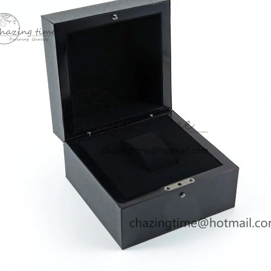 0101 OMEGA GIFT BOXSET WITH PAPERS AND CARDS MultiPurpose 7797